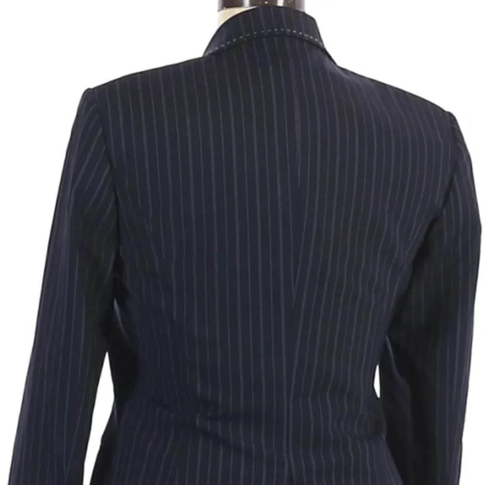 H Hilfiger blue &White pinstripe Wool Blazer‎
